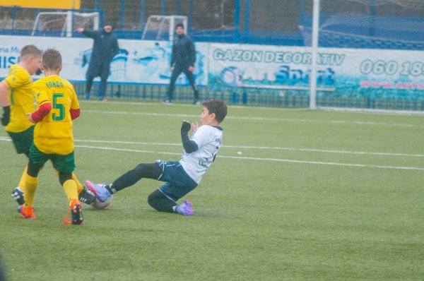 Atletic 2011, locul 4 la "Dacia Winter Cup"