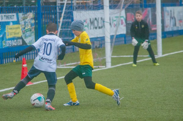 Atletic 2011, locul 4 la "Dacia Winter Cup"