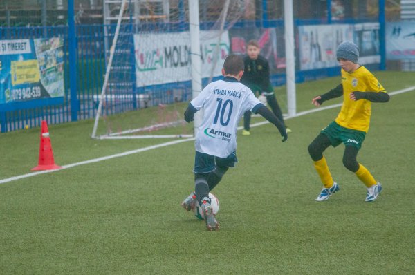 Atletic 2011, locul 4 la "Dacia Winter Cup"