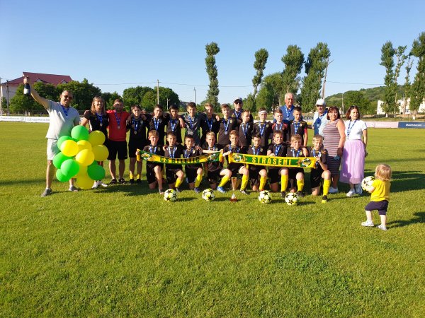 CS Atletic Straseni Under 13, locul 2 în Campionatul Național de fotbal Divizia A și calificare în Divizia Națională pentru sezonul urmator!!!