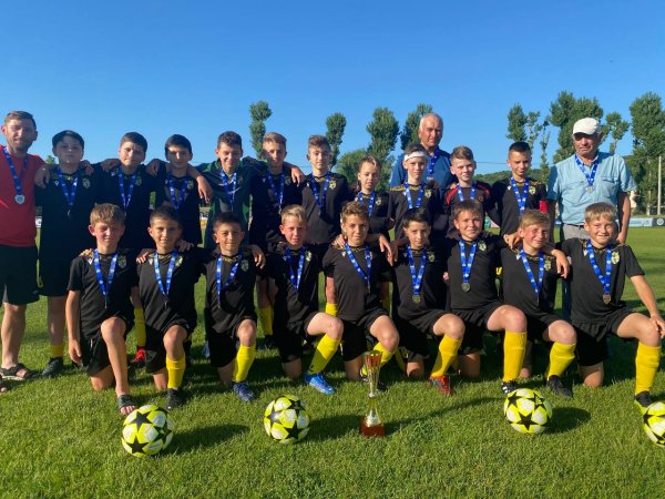 CS Atletic Straseni Under 13, locul 2 în Campionatul Național de fotbal Divizia A și calificare în Divizia Națională pentru sezonul urmator!!!