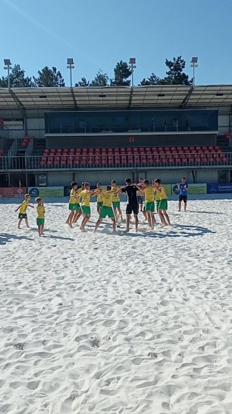 CS Atletic Straseni Campioni ai Republicii Moldova la fotbal pe plaja categoria U15!