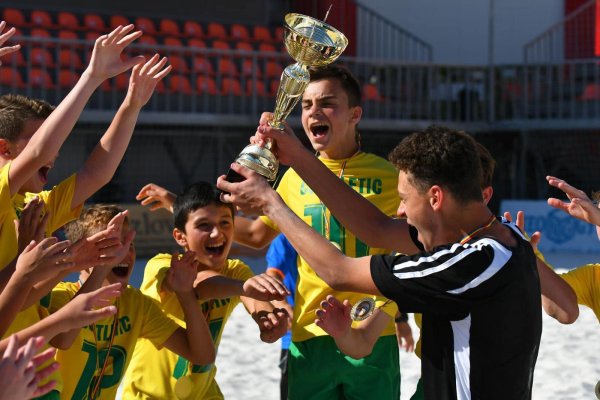 CS Atletic Straseni Campioni ai Republicii Moldova la fotbal pe plaja categoria U15!