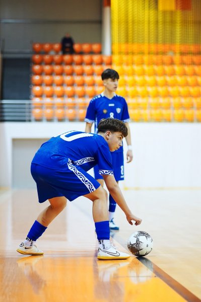 Victor Baciu marchează in poarta Ucrainei U19