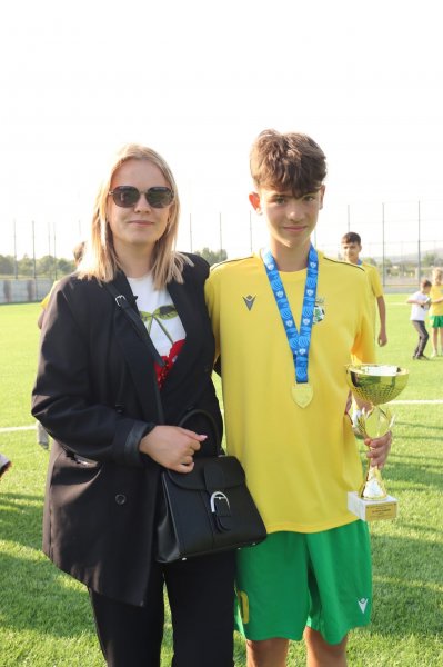 STRĂȘENI URCĂ PE PODIUMUL NAȚIONAL! STRĂȘENI URCĂ PE PODIUMUL NAȚIONAL!