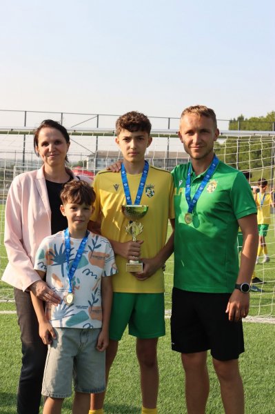 STRĂȘENI URCĂ PE PODIUMUL NAȚIONAL! STRĂȘENI URCĂ PE PODIUMUL NAȚIONAL!