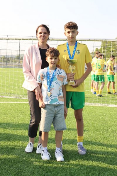 STRĂȘENI URCĂ PE PODIUMUL NAȚIONAL! STRĂȘENI URCĂ PE PODIUMUL NAȚIONAL!