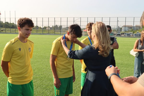 STRĂȘENI URCĂ PE PODIUMUL NAȚIONAL! STRĂȘENI URCĂ PE PODIUMUL NAȚIONAL!