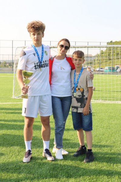STRĂȘENI URCĂ PE PODIUMUL NAȚIONAL! STRĂȘENI URCĂ PE PODIUMUL NAȚIONAL!
