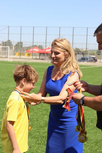Campioni ai Ligii Regionale la categoriile de vârstă U13 și U12 Campioni ai Ligii Regionale la categoriile de vârstă U13 și U12