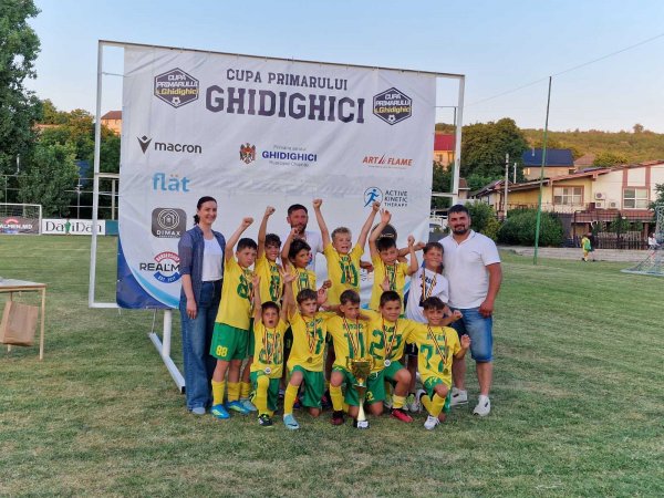 CS Atletic Strășeni cucerește un nou Trofeu!