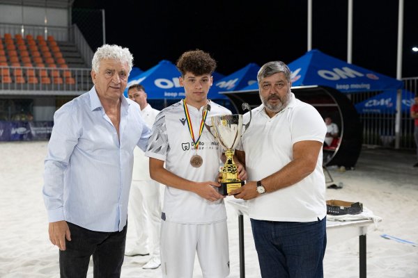 Locul 3 în Campionatul Republicii Moldova la fotbal pe plaja
